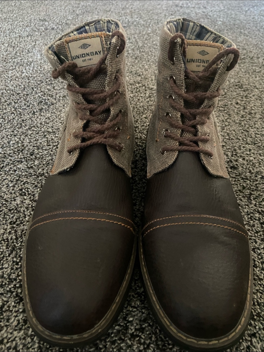 UNIONBAY Men's Dark Brown Leather-Look Chukka Boots with canvas faux leather.